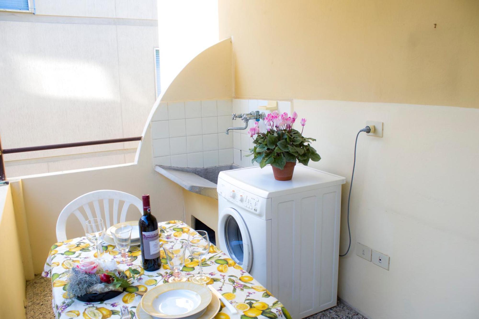 Summer Apartment Виареджо Екстериор снимка